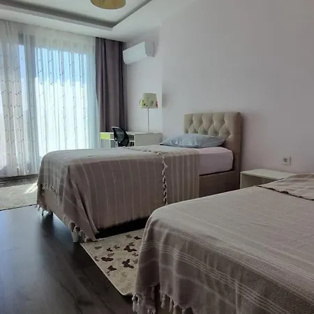Villa Tozar Didim'de Oezel Havuzlu Pali